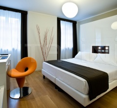 Кресло Question Mark 046 Кресло Question Mark 046 фабрика Tonon