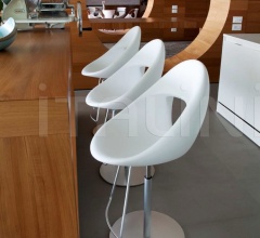 Итальянские Рестораны/Бары - Барный стул Lucky 906 фабрика Tonon