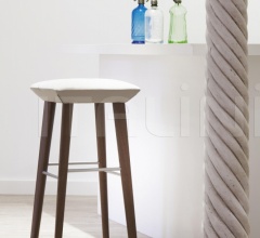 Итальянские Рестораны/Бары - Барный табурет Beret 301 фабрика Tonon