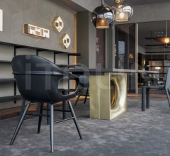 Стол обеденный Holo Стол обеденный Holo фабрика Kristalia