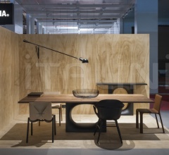 Консоль Holo Консоль Holo фабрика Kristalia