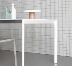 Стол обеденный Maki Стол обеденный Maki фабрика Kristalia