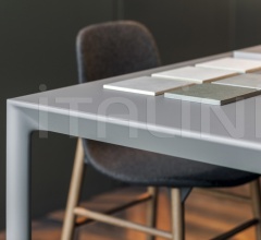 Стол обеденный Maki Стол обеденный Maki фабрика Kristalia