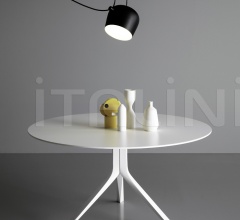 Стол обеденный Oops i did it again Стол обеденный Oops i did it again фабрика Kristalia