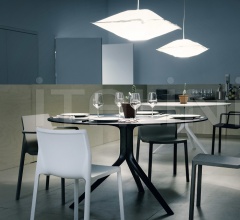 Стол обеденный Oops i did it again Стол обеденный Oops i did it again фабрика Kristalia