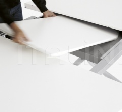 Раздвижной стол Oops Раздвижной стол Oops фабрика Kristalia