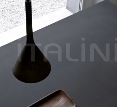 Стол обеденный Boiacca Стол обеденный Boiacca фабрика Kristalia