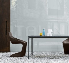 Стол обеденный Boiacca Стол обеденный Boiacca фабрика Kristalia