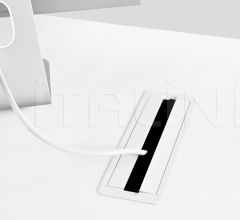 Стол обеденный Thin-K Стол обеденный Thin-K фабрика Kristalia