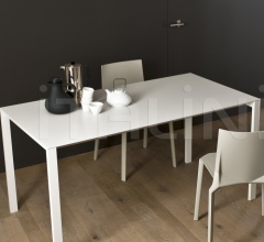 Стол обеденный Thin-K Стол обеденный Thin-K фабрика Kristalia