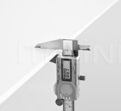 Стол обеденный Thin-k Outdoor фабрика Kristalia