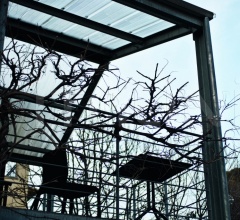 Барный стол Poule фабрика Kristalia