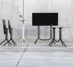 Барный стол Poule фабрика Kristalia