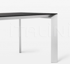 Стол обеденный Nori Стол обеденный Nori фабрика Kristalia