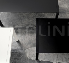 Стол обеденный Sushi Стол обеденный Sushi фабрика Kristalia