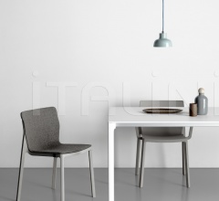 Стул с подлокотниками LP padded фабрика Kristalia