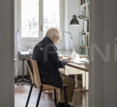 Стул 1085 Edition фабрика Kristalia