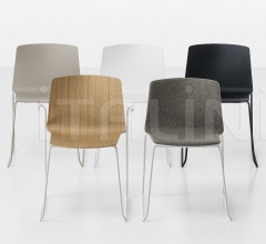 Стул с подлокотниками Rama Slide Base фабрика Kristalia