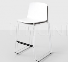 Барный стул Rama фабрика Kristalia