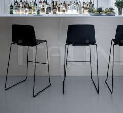 Барный стул Rama фабрика Kristalia