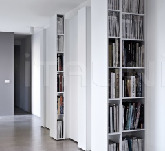 Модульный стеллаж Blio Модульный стеллаж Blio фабрика Kristalia