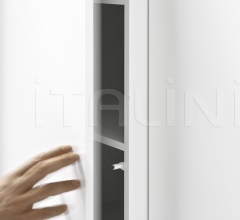 Шкаф Blio Solo Шкаф Blio Solo фабрика Kristalia