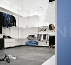 Шкаф Dot Wardrobe Шкаф Dot Wardrobe фабрика Kristalia