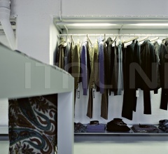 Шкаф Dot Wardrobe Шкаф Dot Wardrobe фабрика Kristalia