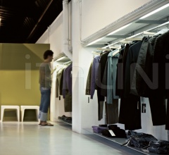 Шкаф Dot Wardrobe Шкаф Dot Wardrobe фабрика Kristalia