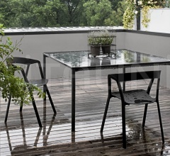 Стул Compas фабрика Kristalia