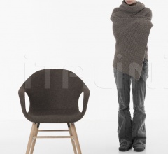 Стул Elephant Wood Base фабрика Kristalia