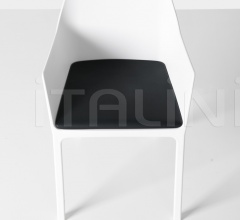 Стул с подлокотниками Mem фабрика Kristalia