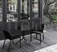 Стул с подлокотниками Mem фабрика Kristalia