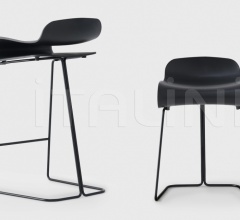 Барный стул BCN Slide Base фабрика Kristalia