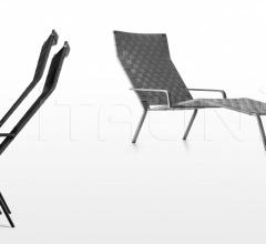 Шезлонг Rest chais lounge фабрика Kristalia