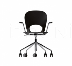 Кресло Pikaia with Castors фабрика Kristalia