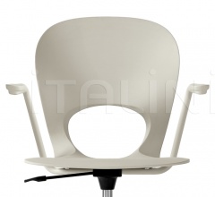 Кресло Pikaia with Castors фабрика Kristalia