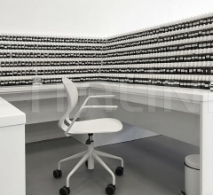 Кресло Pikaia with Castors фабрика Kristalia