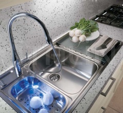 Кухня Supreme 1 фабрика Ernestomeda