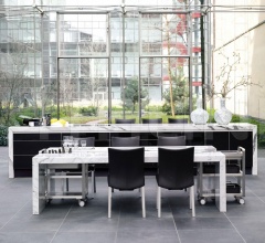 Итальянские Столовая - Раздвижной стол 7100 DINING DESK фабрика Draenert