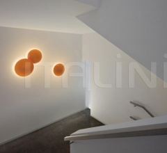 Итальянские Свет - Настенный светильник Puck Wall Art Итальянские Свет - Настенный светильник Puck Wall Art фабрика Vibia