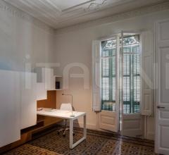 Итальянские Настольные светильники - Настольная лампа Pin фабрика Vibia