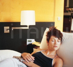 Итальянские Свет - Настенный светильник Swing Итальянские Свет - Настенный светильник Swing фабрика Vibia