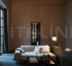 Итальянские Настольные светильники - Настольная лампа Swing фабрика Vibia