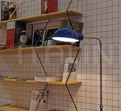 Итальянские Напольные светильники - Напольный светильник HERBIE Итальянские Напольные светильники - Напольный светильник HERBIE фабрика Delightfull