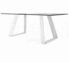 Стол обеденный LIVERPOOL VETRO Стол обеденный LIVERPOOL VETRO фабрика Arredo3 srl