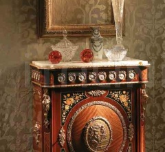 Тумбочка SINGULAR PIECES 556 Тумбочка SINGULAR PIECES 556 фабрика Mariner