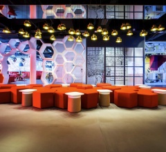 Столик Degree Столик Degree фабрика Kristalia