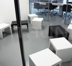 Столик CU Столик CU фабрика Kristalia