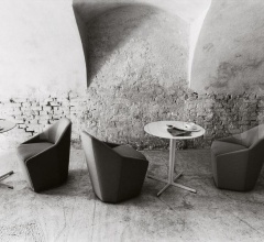 Кресло Misura Кресло Misura фабрика Tacchini